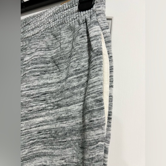 NEW NWT‎ VS Victoria secret sweats joggers L large heather light grey - Picture 6 of 8